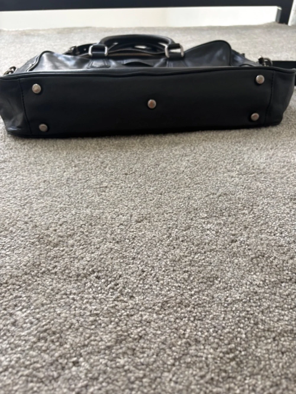 Frye Italian Leather briefcase - Pristine Condition - Black
